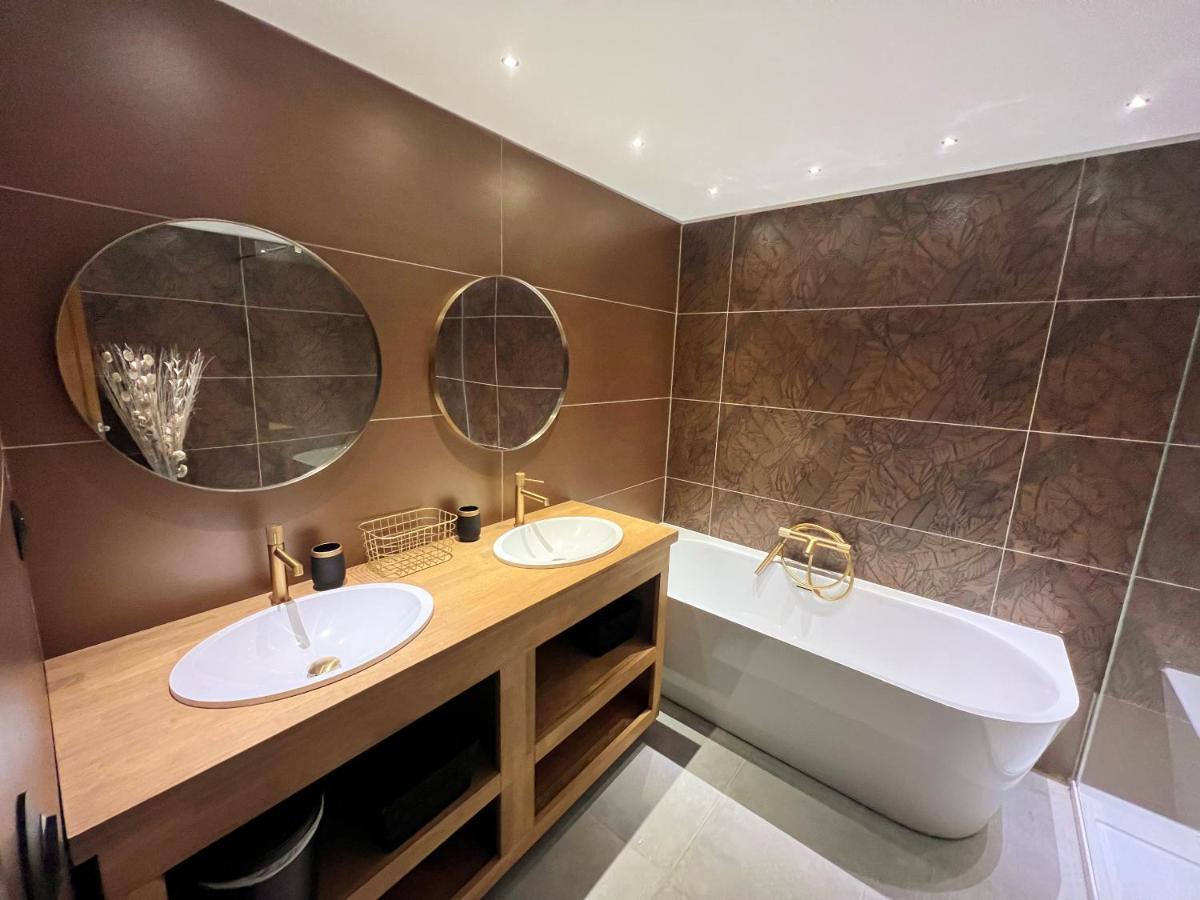 Les Baroudeurs De Saint Jean Bed & Breakfast ภายนอก รูปภาพ
