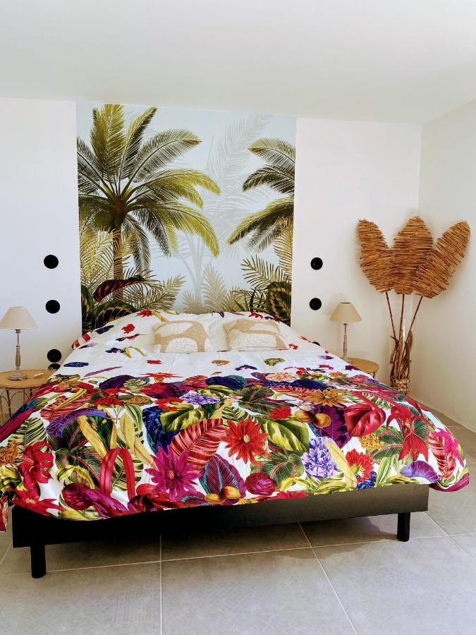 Les Baroudeurs De Saint Jean Bed & Breakfast ภายนอก รูปภาพ