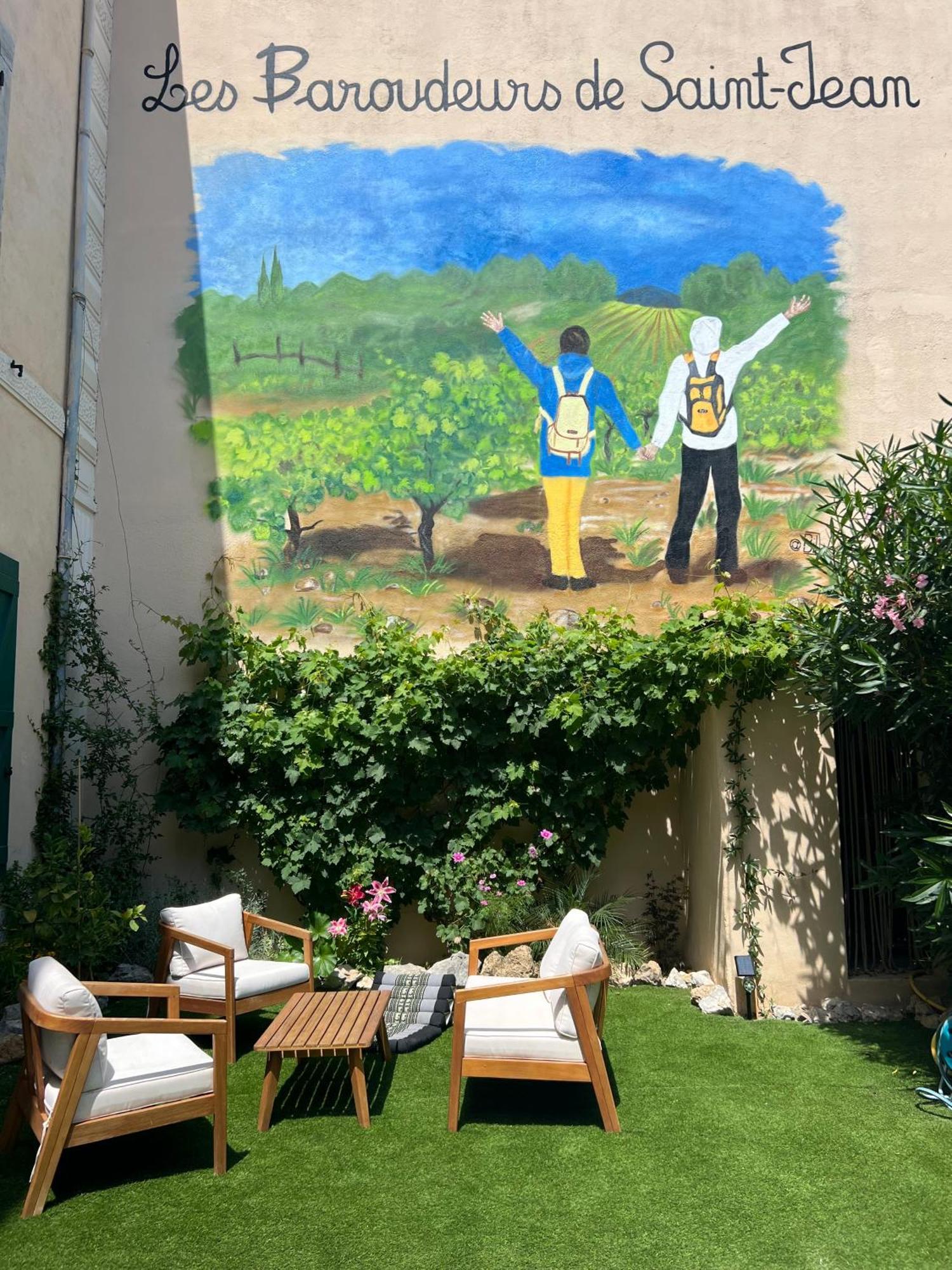 Les Baroudeurs De Saint Jean Bed & Breakfast ภายนอก รูปภาพ
